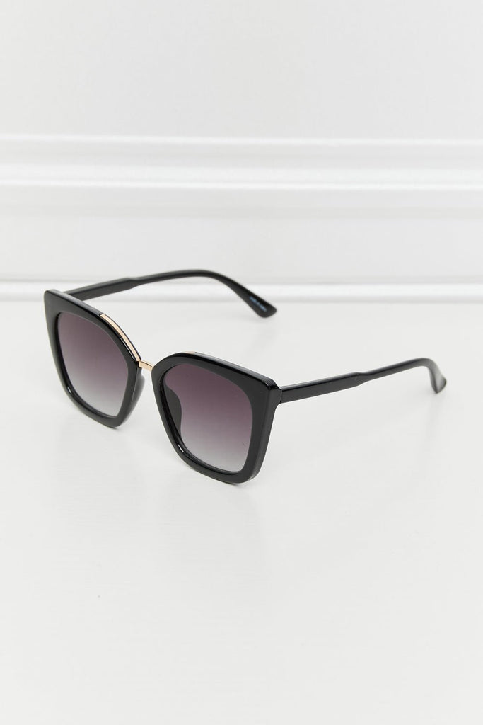 Cat Eye Full Rim Polycarbonate Sunglasses - L&M Boutique